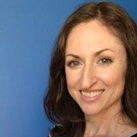 Lisa Morehead's Instagram, Twitter & Facebook