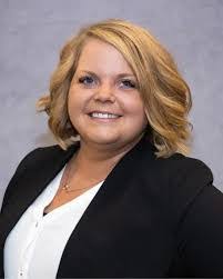 Amanda Moen's Instagram, Twitter & Facebook