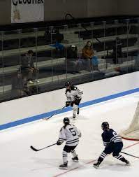 It is apart of the american collegiate hockey association's (acha) division iii, and the blue ridge hockey conference. Women S Hockey Sets Expectations High Despite Recent Skid The Bowdoin Orient