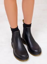 77 items on sale from $112. Dr Martens 2976 Chelsea Boots Chelsea Boots Boots Chelsea Boots Outfit