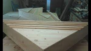 Um dir selber so einen ganz individuellen blumenkasten aus holz zu bauen brauchst du zunächst mal den kasten selber. Blumenkasten Selber Bauen Fur Gelander Balkon Terrase Hauswand Youtube