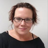 Deanna Rider's Instagram, Twitter & Facebook