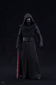 As excited as we are to see new star wars heroes finn, rey, and poe dameron in action, we're equally intrigued by the force awakens ' new crop of. Presale Kylo Ren Star Wars Episode 7 Vii The Force Awakens Artfx Statue 1806063864
