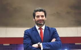 140,637 likes · 32,571 talking about this. Andre Ventura I Don T Like This Constitution Jornal Economico