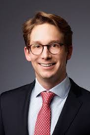 Chris Knippenberg's Instagram, Twitter & Facebook