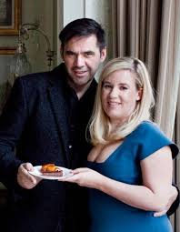 Le Millefeuille Vabille Kumquat De Jenny Packham Helene Darroze 5 Gateaux Cousus Main Elle A Table Helene Darroze Recette De Chef Recette De Chef Etoile