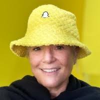 80+ "A. Valle" profiles