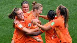 Programma oranje dames voetbal nederland. Twee Keer Winst Maar Waarom Juicht Niet Iedereen Mee Met De Vrouwen Rtl Nieuws
