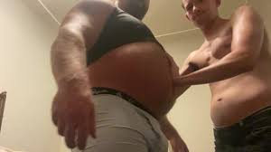 Big Belly Daddy - ThisVid.com