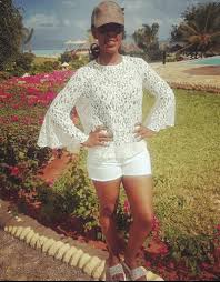 Governor alfred mutua dumped by his beautiful wife, lillian,… man begs for mercy like a toddler after he. Mafisi Tialala Governor Mutua S Wife Steps Out In Booty Shorts Showcases Juicy Thighs Photo