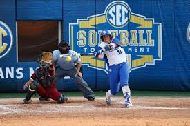 Stream live sports, game replays, video highlights, and access featured espn programming online with watch espn. Ncaa Softball Tournament 2017 Schedule Times Tv Channels And Live Stream For Saturday S Super Regionals Sbnation Com