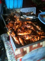 Ikan bakar adalah hidangan ikan yang dibakar atau dipanggang di atas api atau bara api. Ikan Bakar Jalan Bellamy Istana Negara Saji My