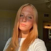 Isabella Gross's Instagram, Twitter & Facebook