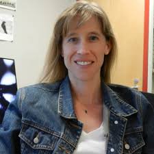 Colleen Parks's Instagram, Twitter & Facebook