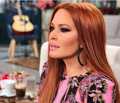 Πράγματα απλά… κοριτσίστικα & μαμαδίστικα! Sissy Xrhstidoy H Apokalypsh Gia Ton Xwrismo Ths Apo Ton Marantinh Kai H Egkymosynh Queen Gr