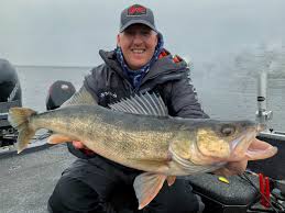 Check spelling or type a new query. Best Baits To Use For Catching Walleye Green Bay Trophy Fishing