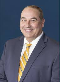 Scott Twitchell's Instagram, Twitter & Facebook