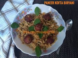 Firstly, in a large mixing bowl take 1 cup paneer, 2 potato, ½ tsp ginger garlic paste, 1 chilli, ½ tsp chilli powder and ½ tsp garam masala. Paneer Kofta Biryani