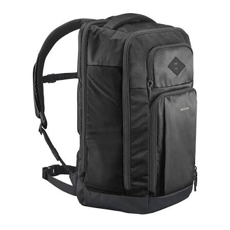 #2. Quechua NH Escape 500 32L, Best for Organization