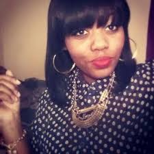 Ariel Berry's Instagram, Twitter & Facebook