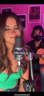 Nueva Canción Escrita Hoy ❤️‍🩹 ¿La Lanzamos?