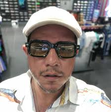 Lamentablemente noticia , falleció Don Roberto Manzur Galán. Traía el  beisbol en la sangre. Pronto se convirtió en uno de los directivos más  triunfadores de la Liga Mexicana de Beisbol. Su labor