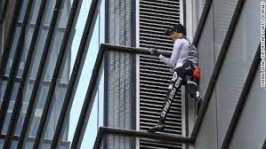 Mountains were never enough for french stuntman alain robert, who conquered so many of them in his teens that he turned his attention to skyscrapers. French Spiderman Climbs London Skyscraper Cnn Video