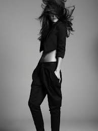 Black And White Fashion Photoshoot Fashion Model Pose Black White Fashion Photography Inspiration By Lucile White Fashion Photography Fashion Photography Inspiration Fashion