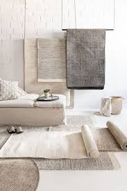 Wollteppich Rocco Weiss In 2020 Taupe Wohnzimmer Wollteppich Weisser Bodenbelag