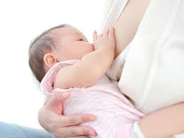 Image result for Perempuan Ini Tanpa Pamrih Menyusui Bayi yang Ibunya Koma