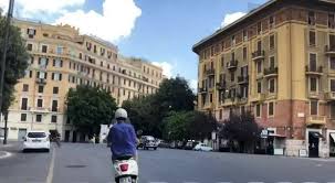Some things are deeply personal, and that makes them hard to dislike. Nanni Moretti On A Vespa For Rome As In Caro Diario But After Almost 30 Years World Today News