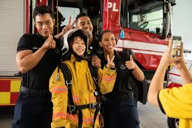 Every saturday, many of singapore's fire stations open up for tours where kids are. Heart For Our Heroes Encouraging The Singapore Civil Defence Force Officers In Our Community Hogc Stories
