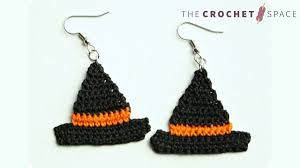 Easy crochet triangle shaped earrings, diy, jewelry making. Witches Hat Crochet Earrings Free Crochet Pattern The Crochet Space