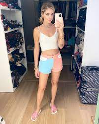 Последние твиты от chiara ferragni (@chiaraferragni). Chiara Ferragni On Instagram May 9th On My Terrace Wearing Chiaraferragnicollection Denim Shorts And Slipp Chiara Ferragni Chiara Ferragni Style Shorts
