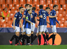 Atalanta benevento bologna cagliari crotone fiorentina genoa hellas verona internazionale juventus lazio milan napoli parma roma sampdoria sassuolo spezia torino udinese. Valencia Atalanta Resumen Resultado Y Goles Champions League Marca Com