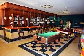 Excelente juego de los personajes de hotel transylvania donde tienes que avanzar por el crucero realizando las misiones de búsqueda para avanzar en los niveles utilizando las teclas de los cursores para moverte. Sala De Juegos Picture Of Hotel Mexico Vera Tripadvisor