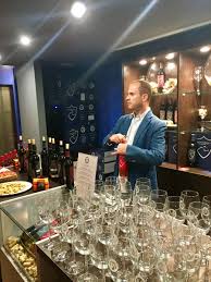 Jonny Burrows (@joburro)