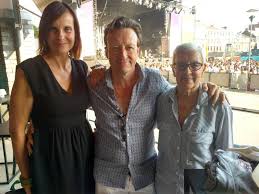 Jun 11, 2021 · roméo elvis et lena simonne sur instagram. Les Francos Une Histoire De Famille Pour Marka Et Romeo Elvis Edition Digitale De Verviers