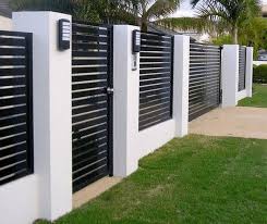 Untuk hunian modern, pintu gerbang minimalis kerap jadi cara untuk menonjolkan keindahan rumah dan secara total. Wow Banget Intip 8 Model Pagar Minimalis Sederhana Dan Cantik Ini