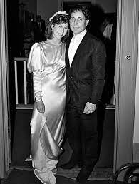 12 Famous Brides Who Wore Statement Making Wedding Dresses Carrie Fisher Paul Simon Liza Minnelli