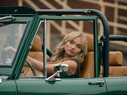 Natalie as Oreana on the set of 'The Dutton Ranch'. #nataliealynlind