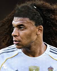 Luis Suárez's international football career was full of ups and downs, with  perhaps the biggest down coming