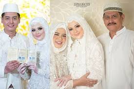 Hal itu diungkapkan dirinya saat menjadi bintang tamu di salah satu program acara televisi swasta. Setelah Resmi Menikah Cut Meyriska Dan Roger Danuarta Justru Pilih Tinggal Di Rumah Orang Tua Nova Line Today