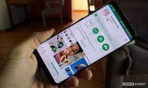Instagram Lite Stealthily Launched On The Play Store Weighs Less Than 1mb Phone Instagram Samsung Galaxy Phone