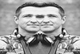 Glammer Twins Music & Downloads