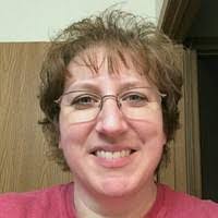 Kim Desmet's Instagram, Twitter & Facebook