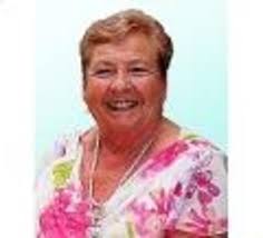 Monique Houghton's Instagram, Twitter & Facebook