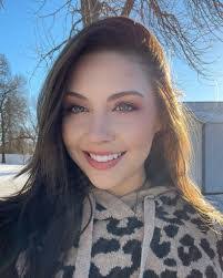 Angel Jordan's Instagram, Twitter & Facebook