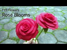 How To Make Felt Flower Rose Blooms Cara Membuat Bunga Flanel Mawar Mekar Youtube Bunga Kain Tenun Bunga Mawar