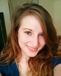 Lora Brewer's Instagram, Twitter & Facebook